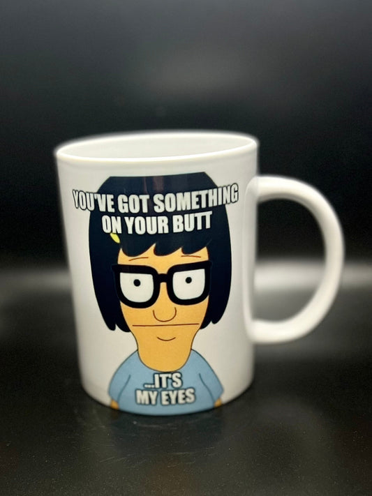 Got Eyes On You - Taza de cerámica de 15 oz con revestimiento esmaltado y asa. diseño impreso en ambos lados