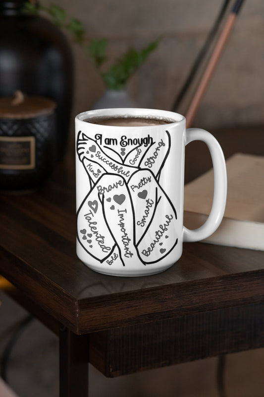 Soy suficiente - Taza de cerámica de 15 oz recubierta de esmalte con asa. diseño impreso en ambos lados