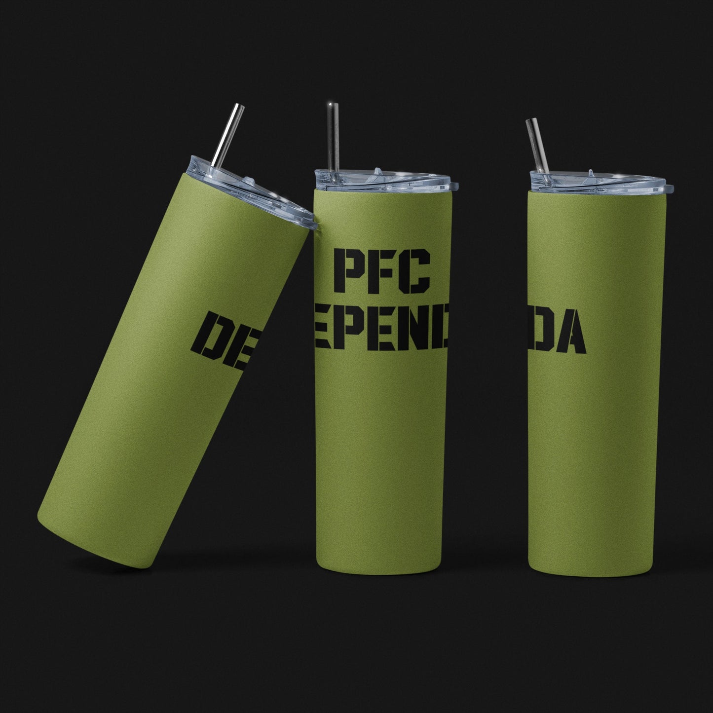 PFC DEPENDA - Vaso aislado de acero inoxidable de 20 oz con tapa de plástico resistente a fugas y pajita de metal con cepillo de limpieza para pajitas incluido